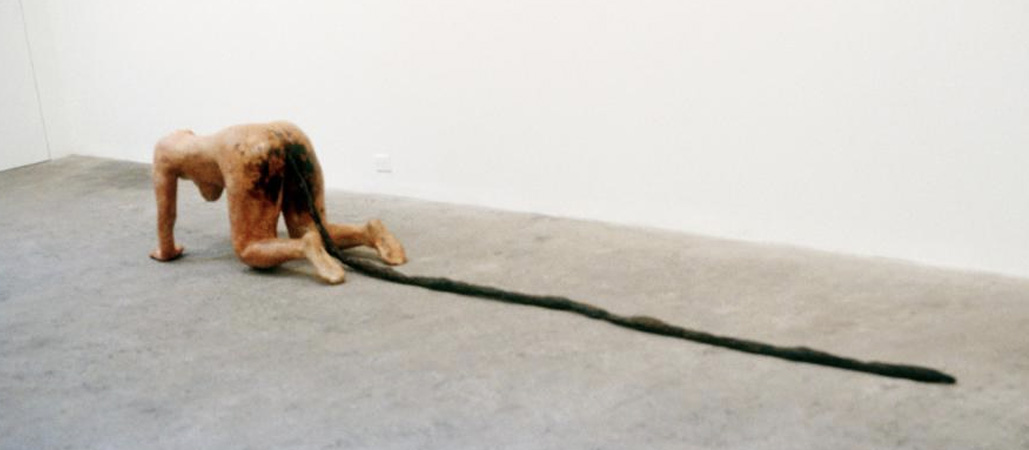 Kiki Smith intitulée « Tale »